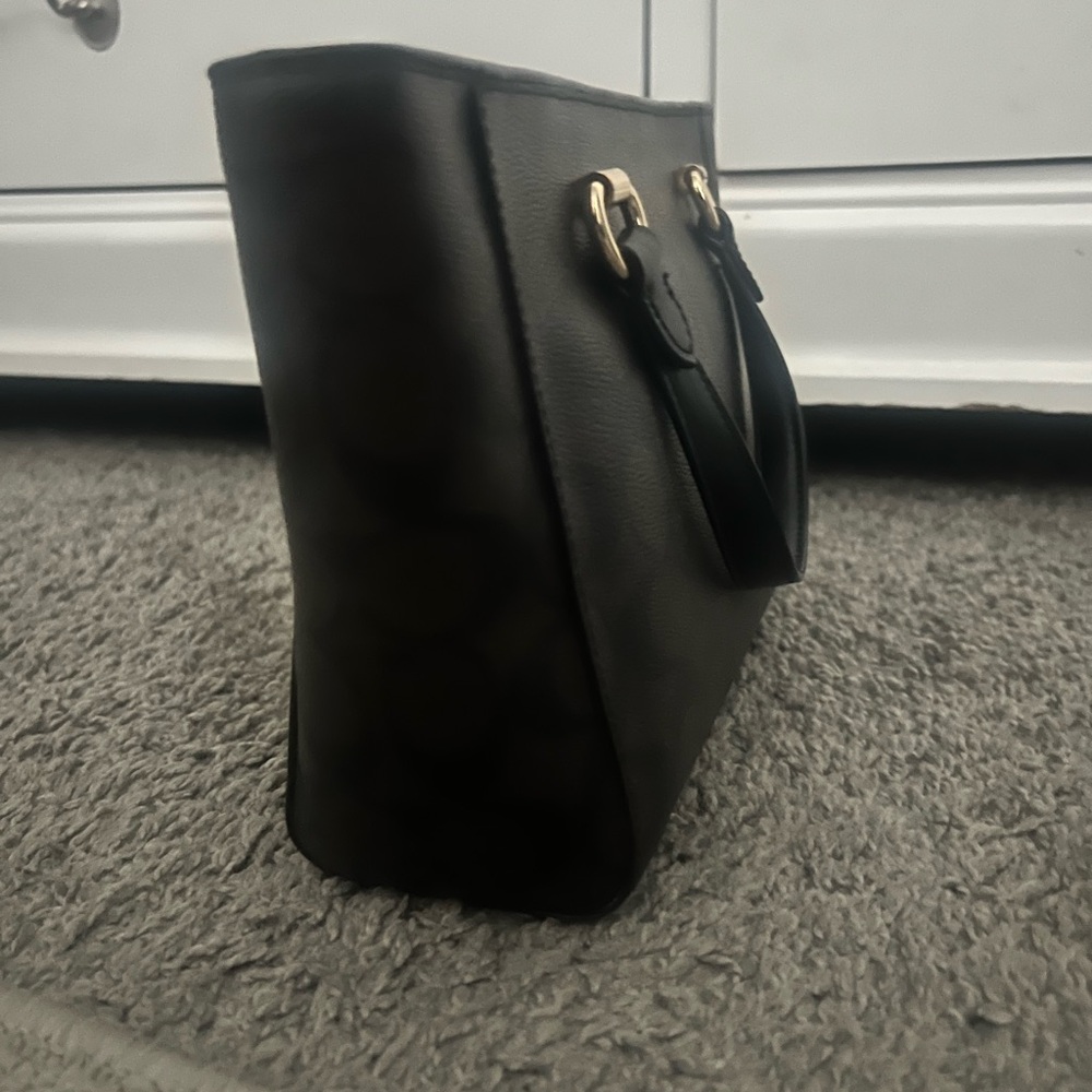 Coach Black and Brown Signature Shoulder Bag - Picture 5 of 5